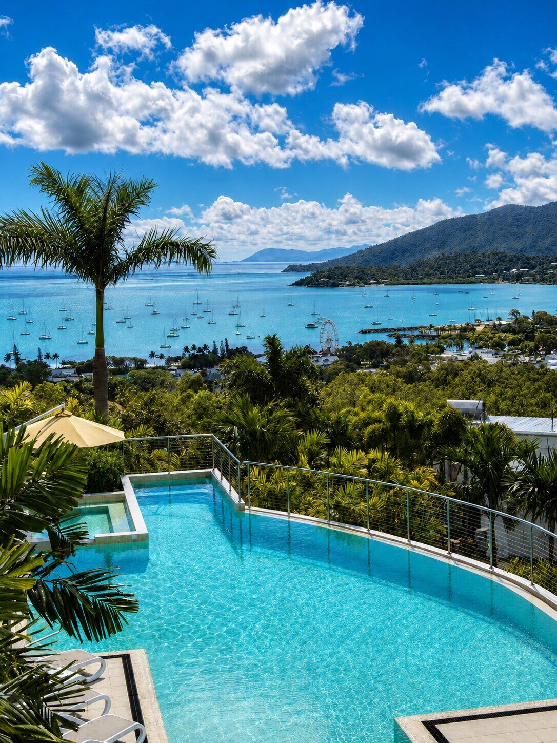 Pool overlooking Airlie Beach and the Whitsundays